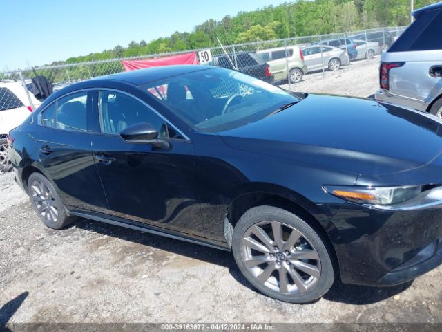 3MZBPAEM0KM100490 Mazda Mazda3 Premium Package