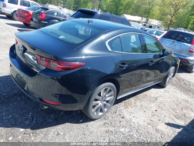 3MZBPAEM0KM100490 Mazda Mazda3 Premium Package