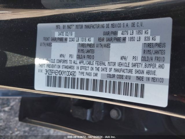 3MZBPAEM0KM100490 Mazda Mazda3 Premium Package