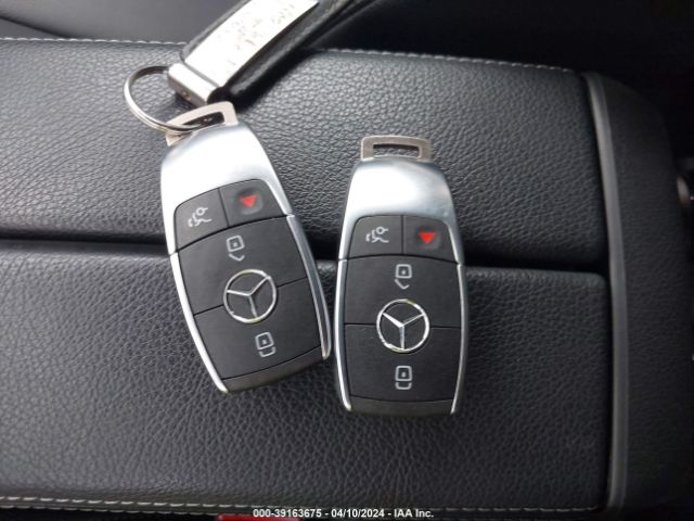 W1N4M4GB2LW020295 Mercedes-Benz GLB 250