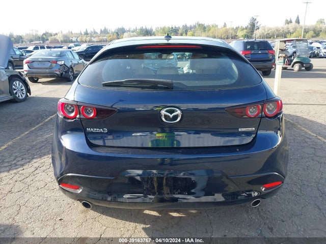 Mazda Mazda3 Preferred Package 2019 JM1BPAMM1K1139560 Image 16