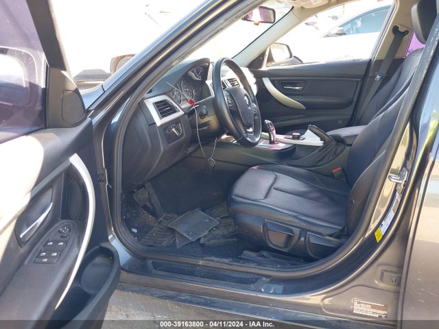 BMW 320i 2015 WBA3B1C5XFK138398 Image 5