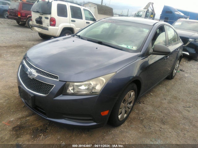 Chevrolet CRUZE LS 2014 1G1PB5SH7E7107188 Image 2