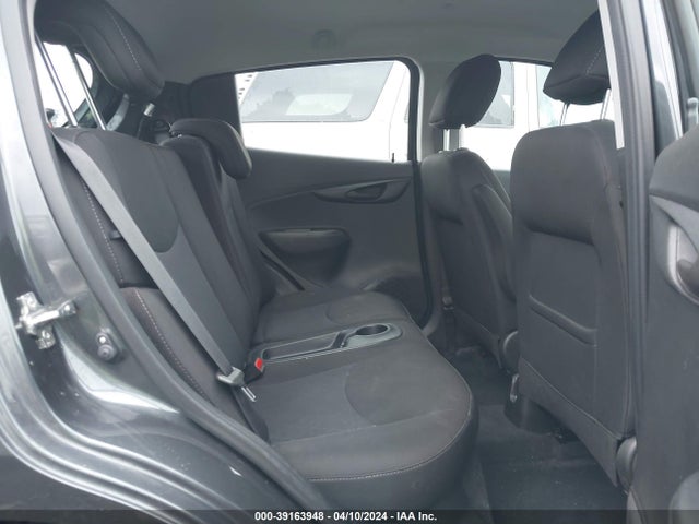 Chevrolet Spark 1lt Cvt 2019 KL8CD6SA7KC735515 Image 8