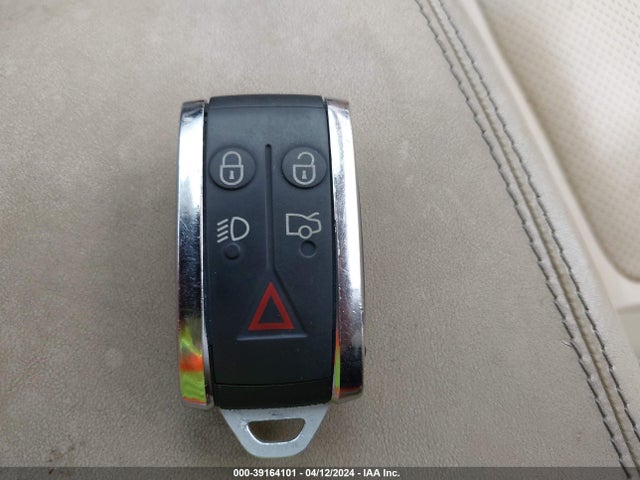 2009 JAGUAR XF SAJWA07C591R24711 Photo 10