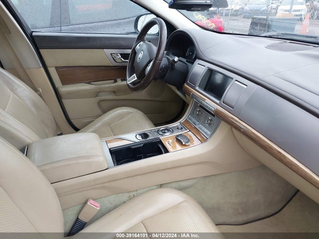 2009 JAGUAR XF SAJWA07C591R24711 Photo 4