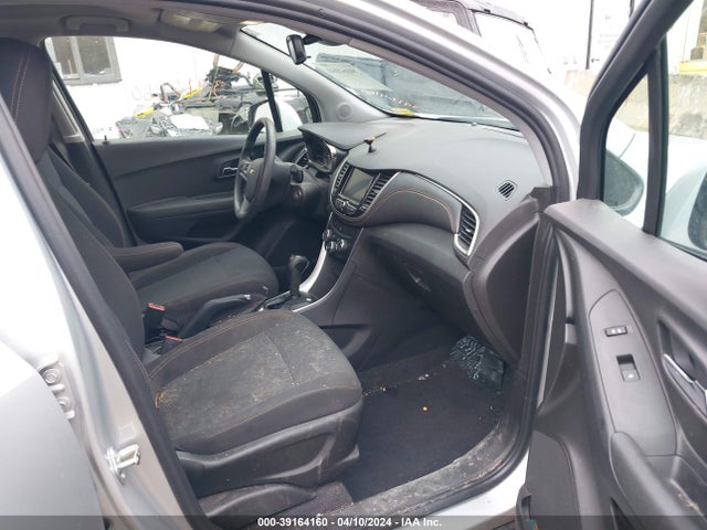 Chevrolet Trax Awd Ls 2020 3GNCJNSB6LL112872 Image 5
