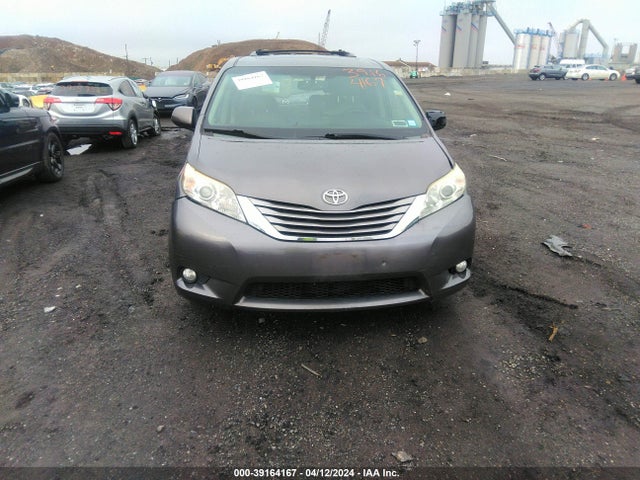 Toyota Sienna Xle 8 Passenger 2015 5TDYK3DC4FS545191 Image 12