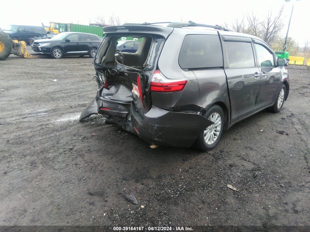 Toyota Sienna Xle 8 Passenger 2015 5TDYK3DC4FS545191 Image 4