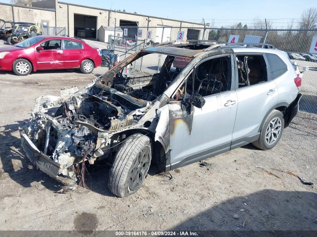 Subaru Forester Premium 2023 JF2SKADC4PH507512 Image 2