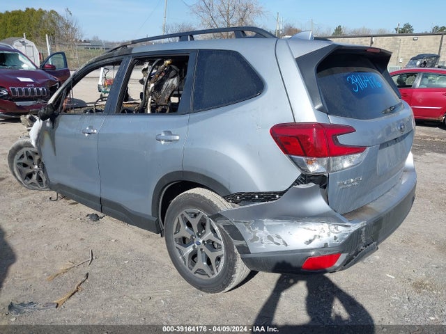 Subaru Forester Premium 2023 JF2SKADC4PH507512 Image 3