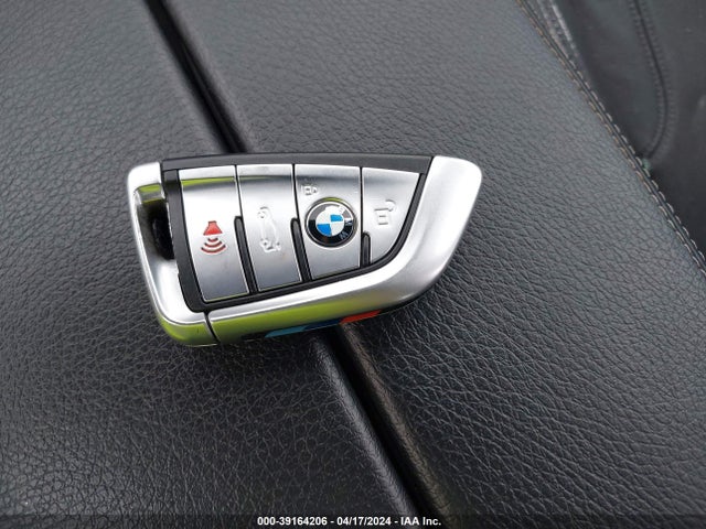 BMW 540i Xdrive 2019 WBAJE7C54KWW29070 Image 11