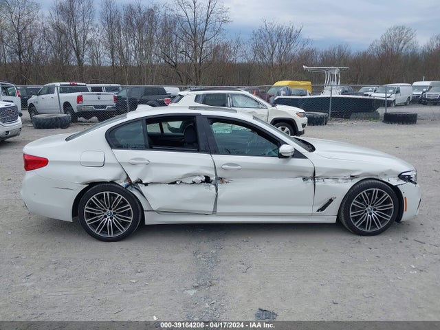 BMW 540i Xdrive 2019 WBAJE7C54KWW29070 Image 13