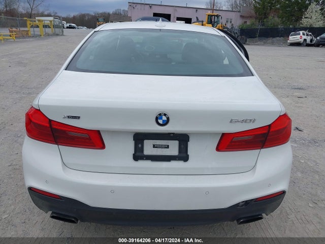 BMW 540i Xdrive 2019 WBAJE7C54KWW29070 Image 16