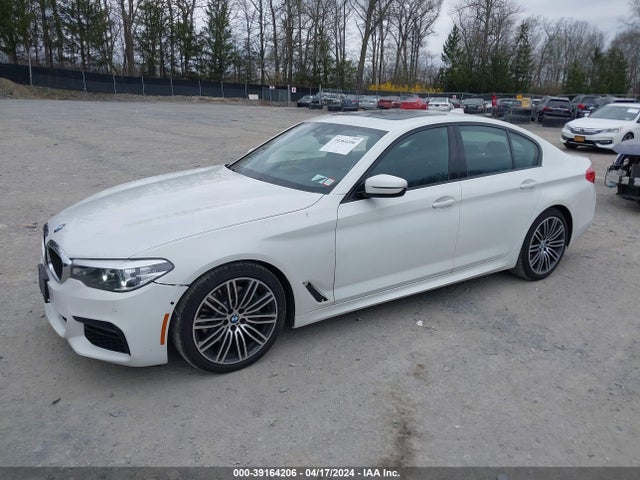 BMW 540i Xdrive 2019 WBAJE7C54KWW29070 Image 2