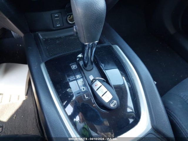 5N1AT2MT3GC847868 Nissan ROGUE SV
