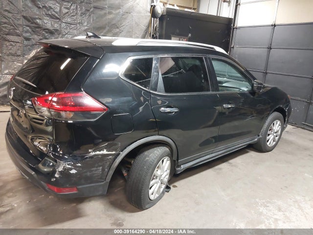 Nissan ROGUE SV 2018 JN8AT2MVXJW305084 Image 4