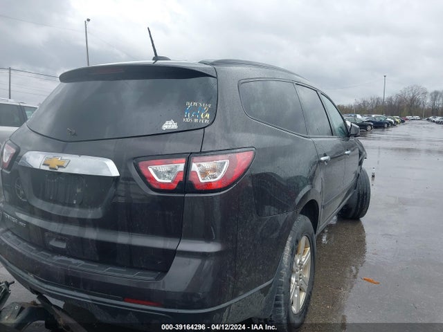Chevrolet Traverse Ls 2017 1GNKVFED1HJ198660 Image 4