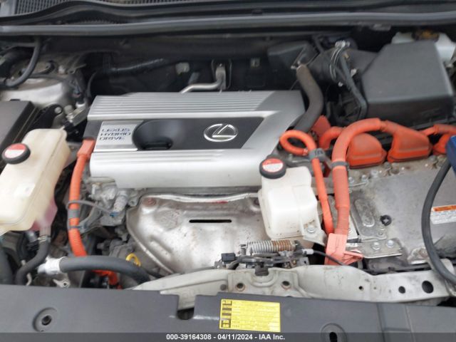 JTJBJRBZ5F2010037 Lexus NX 300H