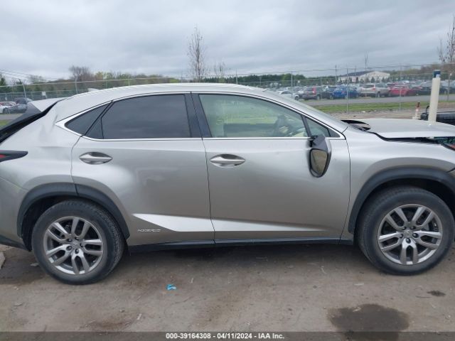 JTJBJRBZ5F2010037 Lexus NX 300H
