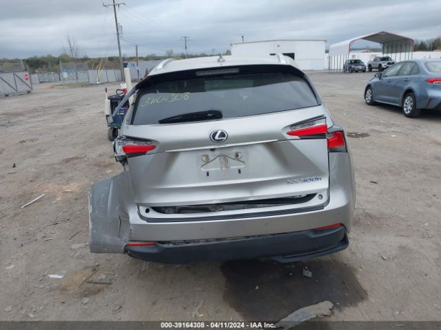JTJBJRBZ5F2010037 Lexus NX 300H