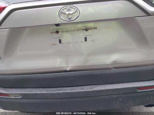 Toyota Rav4 Xle 2019 2T3P1RFV2KC015392 Image 6