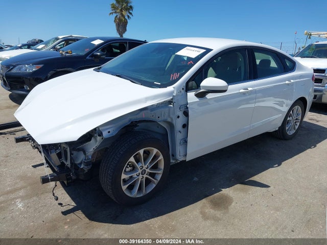 Ford FUSION SE 2020 3FA6P0HD1LR202272 Image 2