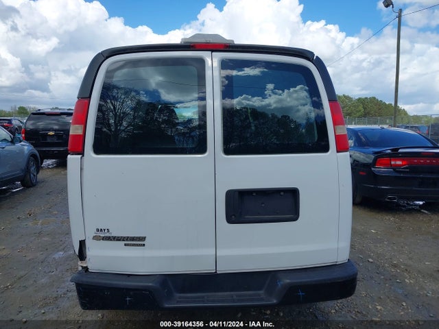 Chevrolet Express 1500 Work Van 2014 1GCSGAFX5E1189213 Image 16
