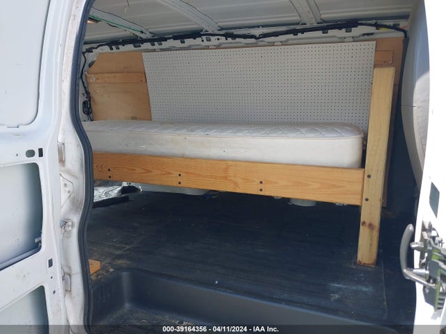 Chevrolet Express 1500 Work Van 2014 1GCSGAFX5E1189213 Image 8