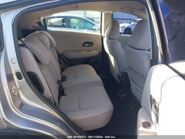 Honda HR-V LX 2017 3CZRU5H33HG702290 Image 8