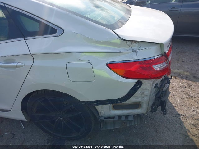 Hyundai Azera Limited 2015 KMHFH4JG0FA476351 Image 17