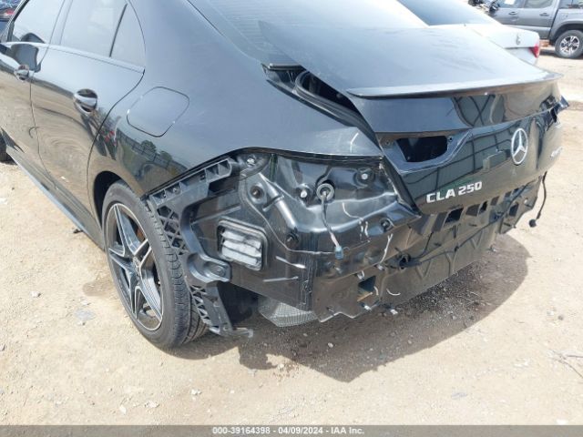 W1K5J4HB0LN081272 Mercedes-Benz CLA 250 4MATIC