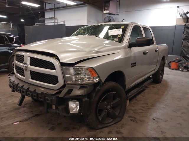 RAM 1500 Express  4x4 5'7 Box 2017 1C6RR7KG8HS728849 Image 2
