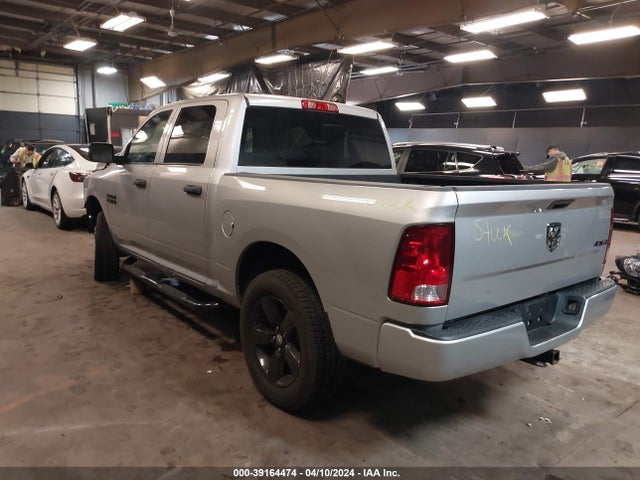 RAM 1500 Express  4x4 5'7 Box 2017 1C6RR7KG8HS728849 Image 3
