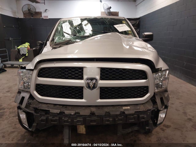 RAM 1500 Express  4x4 5'7 Box 2017 1C6RR7KG8HS728849 Image 6