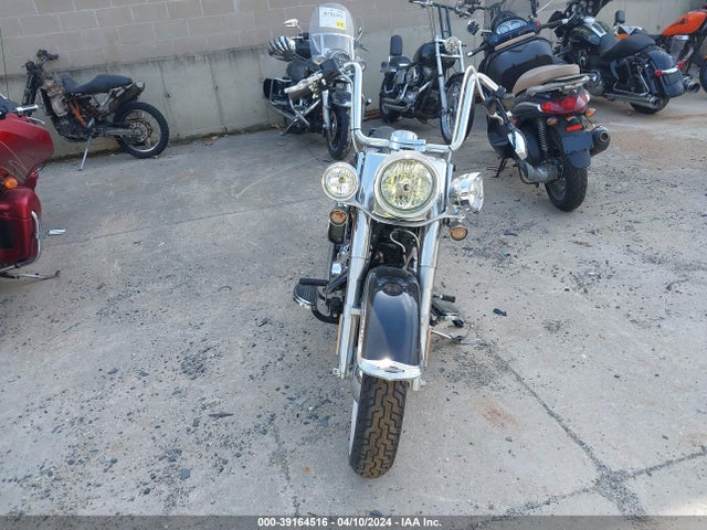 2016 HARLEY-DAVIDSON FLSTN 1HD1JDV19GB013725 Photo 4