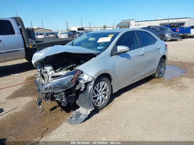 Toyota COROLLA LE 2019 5YFBURHE5KP891400 Image 2