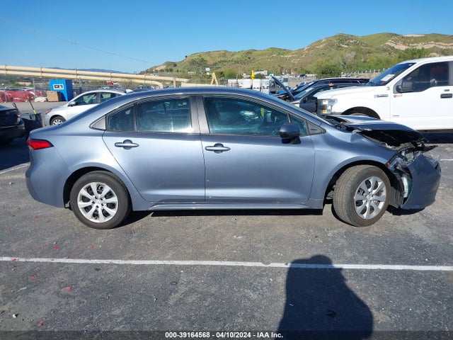Toyota COROLLA LE 2022 5YFEPMAE3NP392276 Image 13