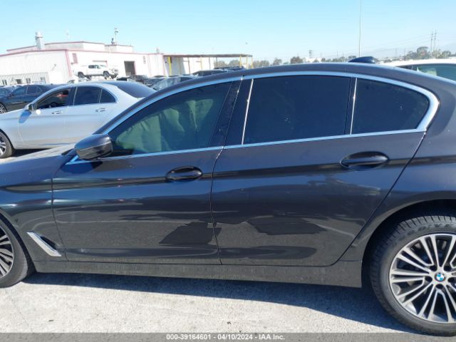 WBAJA7C56KG911703 BMW 530i Xdrive