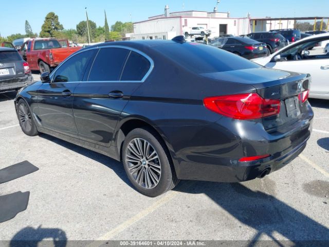 WBAJA7C56KG911703 BMW 530i Xdrive