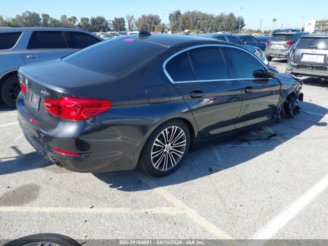 WBAJA7C56KG911703 BMW 530i Xdrive