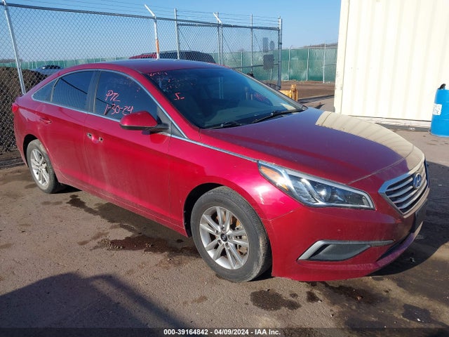 Hyundai SONATA SE 2016 5NPE24AF3GH390521 Image 1