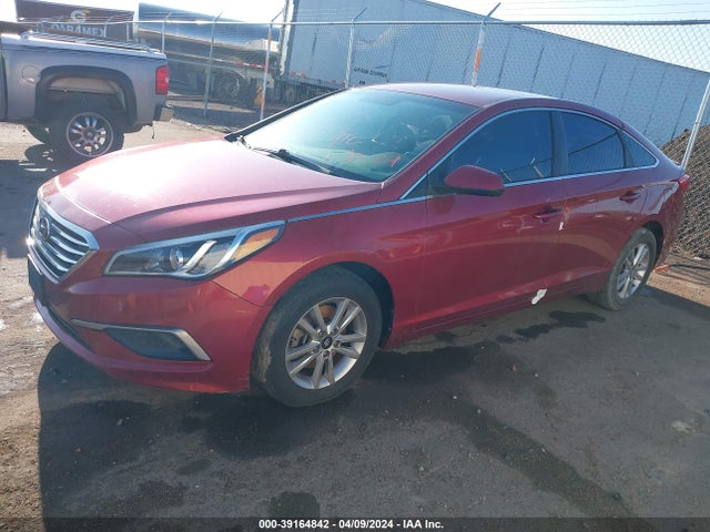 Hyundai SONATA SE 2016 5NPE24AF3GH390521 Image 2