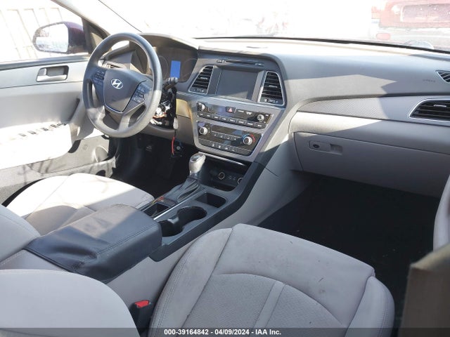 Hyundai SONATA SE 2016 5NPE24AF3GH390521 Image 5