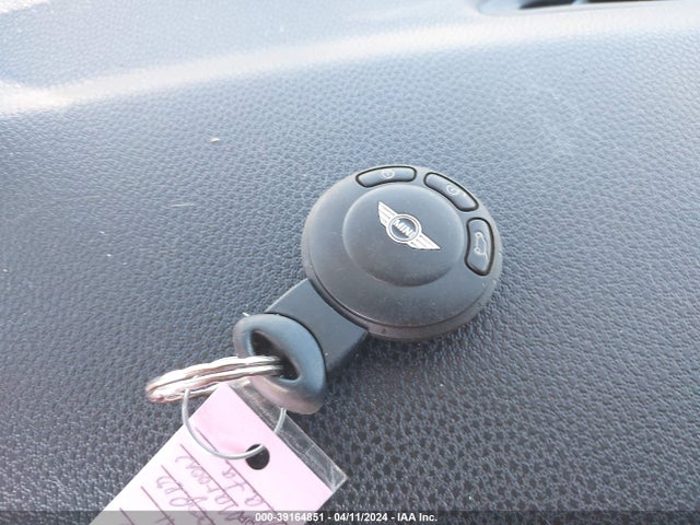 2009 MINI COOPER WMWMF33509TW75509 Photo 10