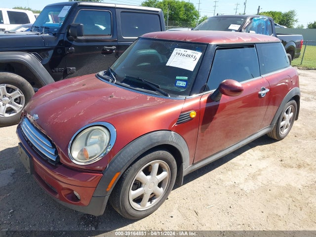 2009 MINI COOPER WMWMF33509TW75509 Photo 1