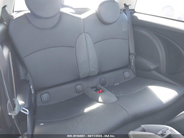 2009 MINI COOPER WMWMF33509TW75509 Photo 7