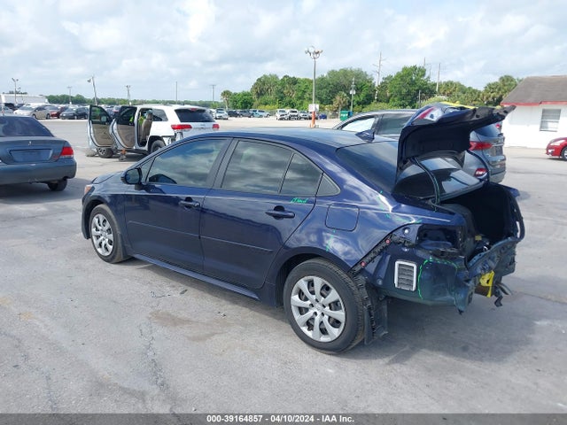 Toyota COROLLA LE 2021 JTDEPMAE3MJ137937 Image 3