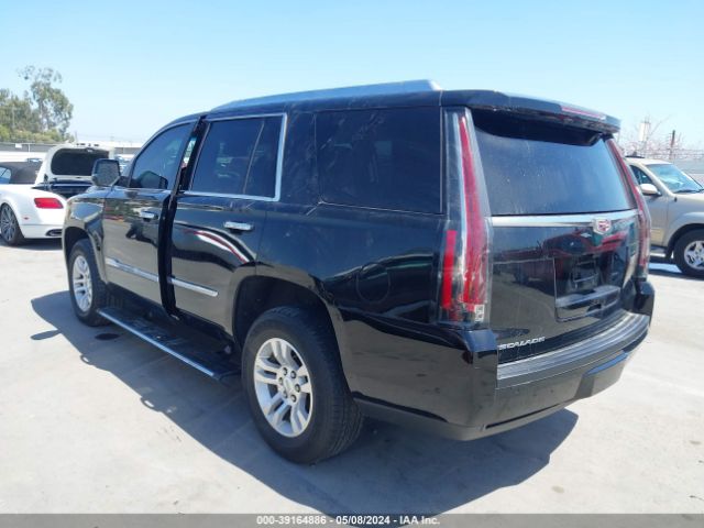 1GYS4CKJ1JR178074 Cadillac Escalade Premium Luxury