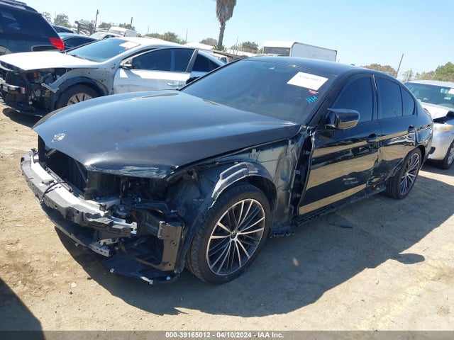WBA53BH02MWX31140 BMW 530I